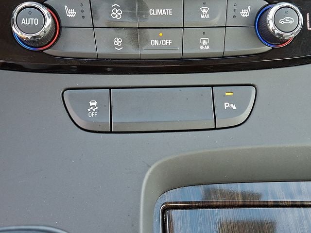 2017 Buick LaCrosse Essence