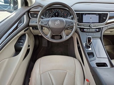 2017 Buick LaCrosse Essence