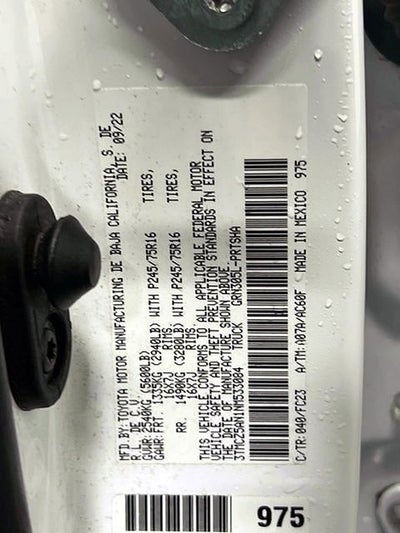 2022 Toyota Tacoma SR5 V6