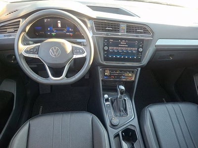 2023 Volkswagen Tiguan 2.0T SE