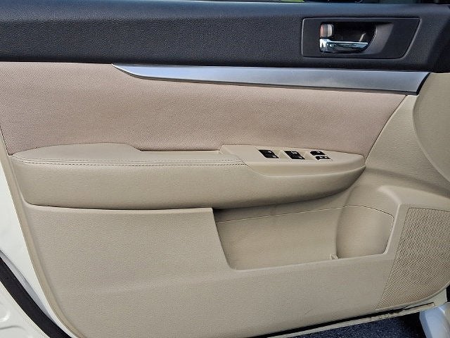 2014 Subaru Legacy 2.5i Premium