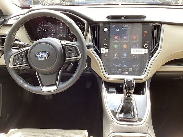 2025 Subaru LEGACY Limited