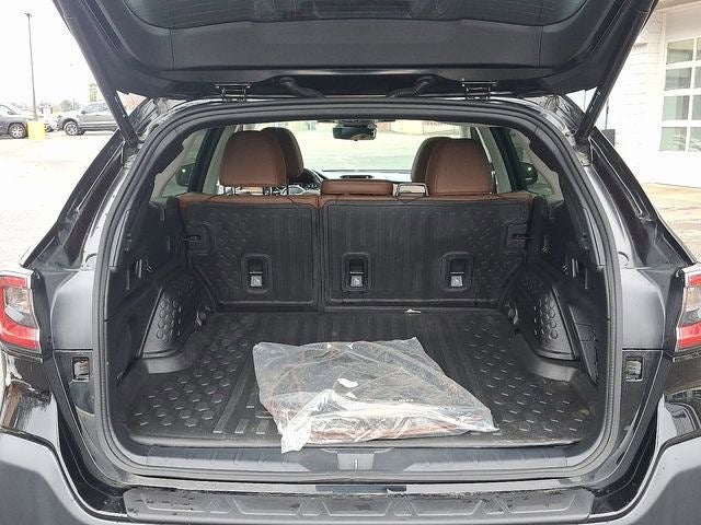 2023 Subaru Outback Touring