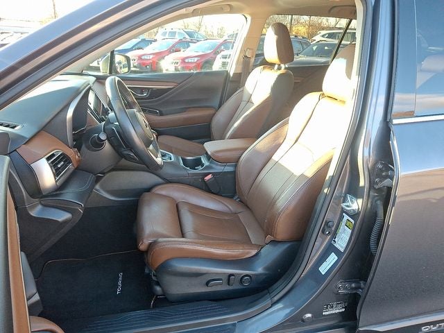 2022 Subaru Outback Touring
