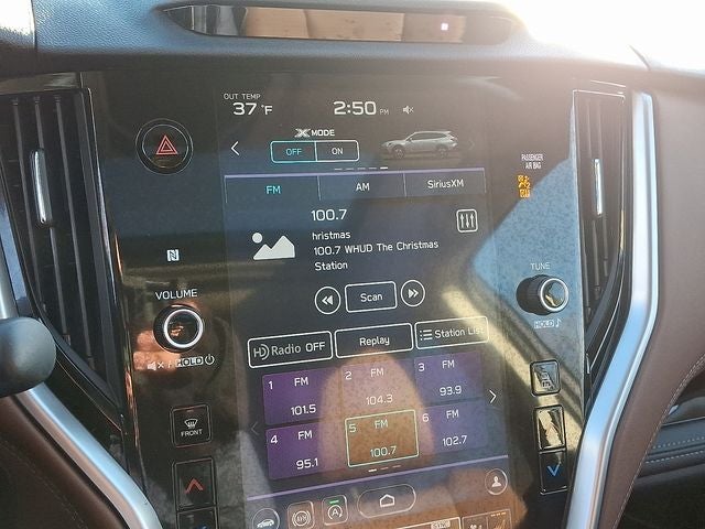 2022 Subaru Outback Touring