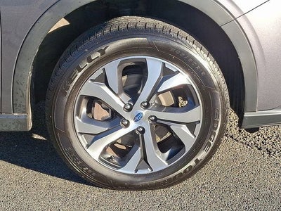 2022 Subaru Outback Touring