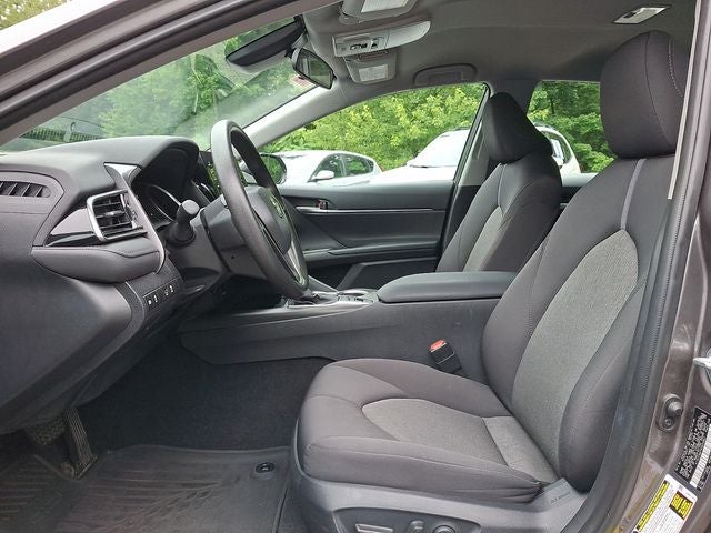 2024 Toyota Camry Hybrid LE