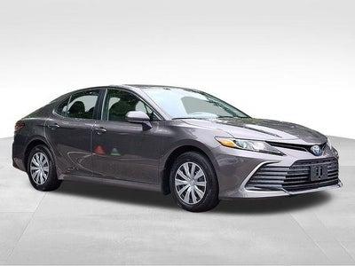 2024 Toyota Camry Hybrid LE