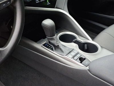 2024 Toyota Camry Hybrid LE