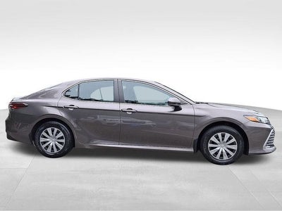 2024 Toyota Camry Hybrid LE