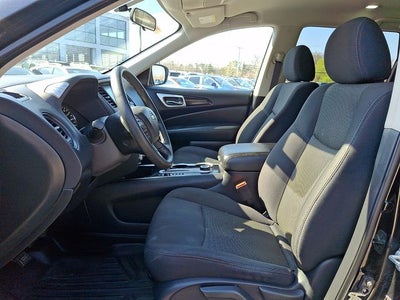 2020 Nissan Pathfinder S