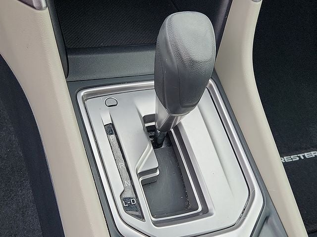 2023 Subaru Forester Base