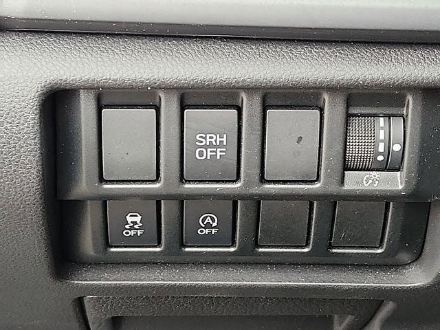 2023 Subaru Forester Base