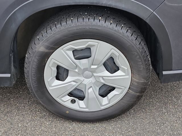 2023 Subaru Forester Base