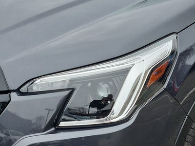 2023 Subaru Forester Base