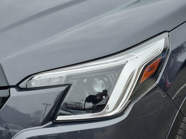 2023 Subaru Forester Base