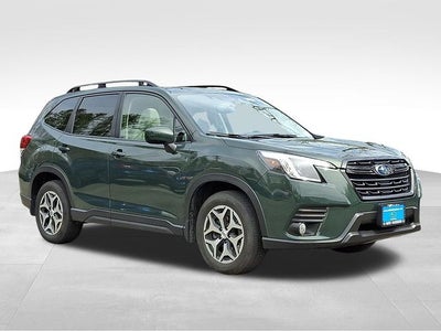 2023 Subaru Forester Premium
