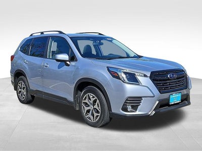2022 Subaru Forester Premium