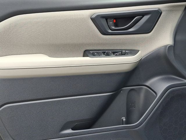 2025 Subaru Forester Base