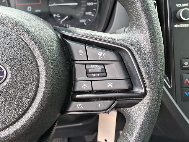 2025 Subaru Forester Base