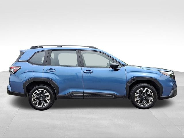 2025 Subaru Forester Base