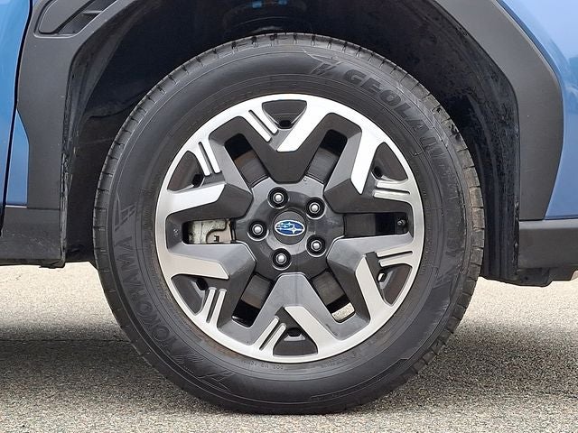 2025 Subaru Forester Base