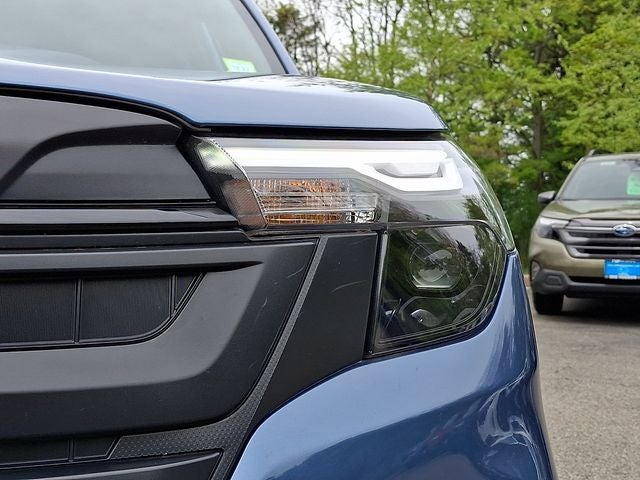 2025 Subaru Forester Base