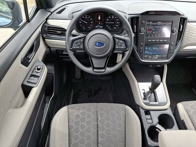 2025 Subaru Forester Base