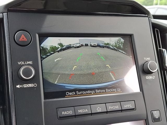 2025 Subaru Forester Base