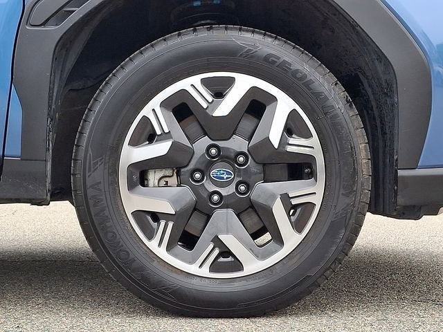 2025 Subaru Forester Base