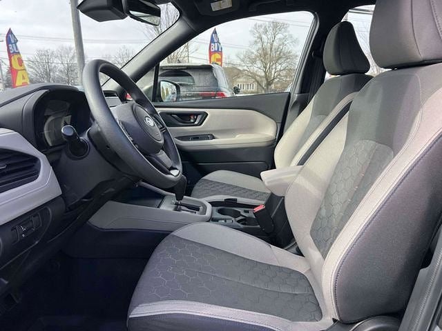 2025 Subaru Forester Base