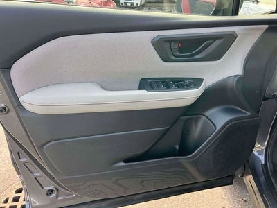 2025 Subaru Forester Base