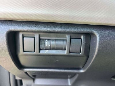 2025 Subaru Forester Base