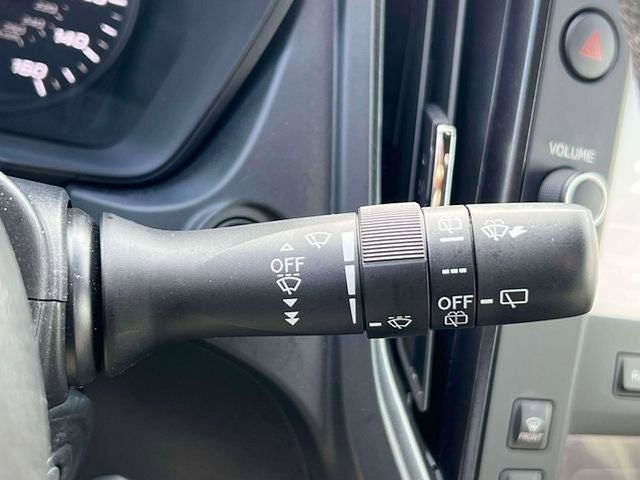 2025 Subaru Forester Base