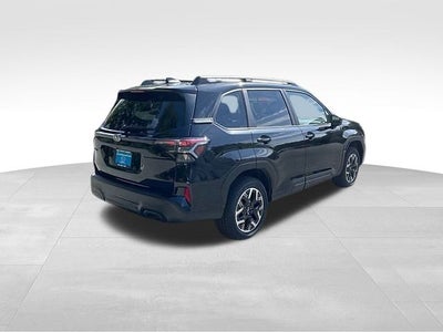 2025 Subaru FORESTER Premium