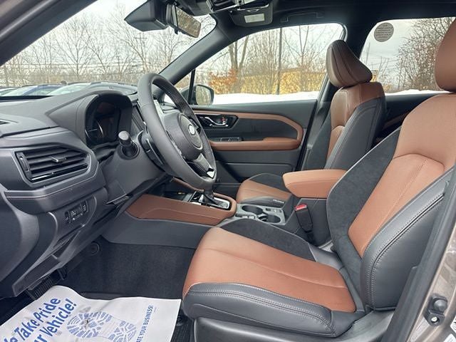 2025 Subaru FORESTER Touring