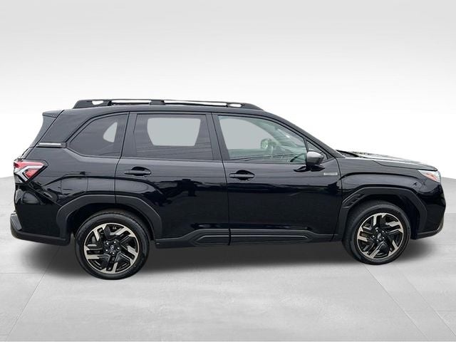 2025 Subaru Forester Hybrid Premium
