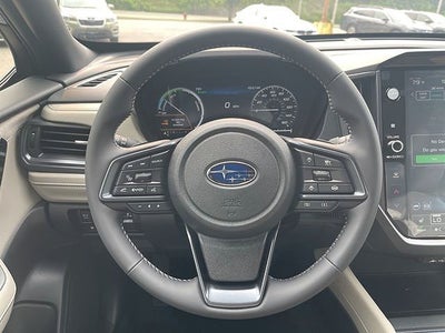 2025 Subaru FORESTER Limited Hybrid