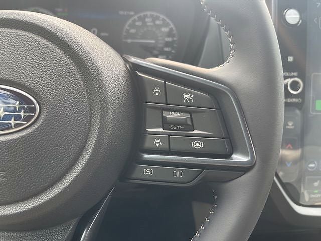 2025 Subaru FORESTER Limited Hybrid