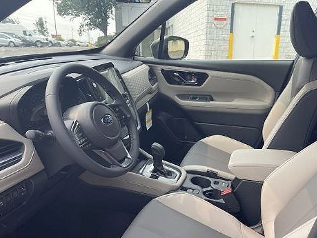 2025 Subaru FORESTER Limited Hybrid