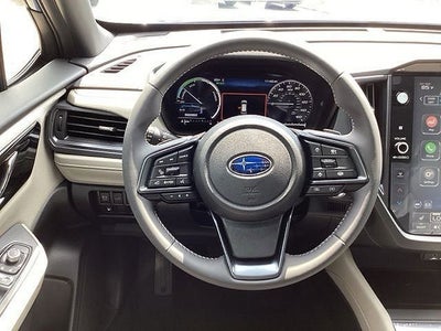 2025 Subaru FORESTER Limited Hybrid