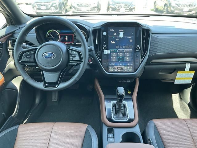 2025 Subaru FORESTER Touring Hybrid