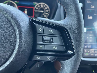 2025 Subaru FORESTER Touring Hybrid