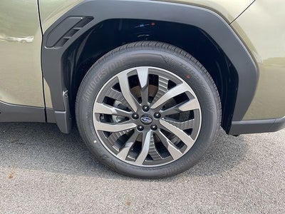 2025 Subaru FORESTER Touring Hybrid