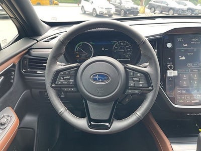 2025 Subaru FORESTER Touring Hybrid