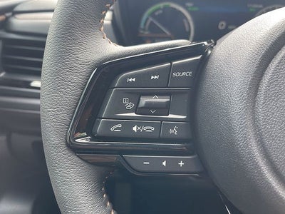 2025 Subaru FORESTER Touring Hybrid