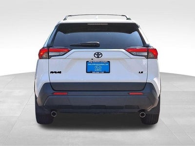 2020 Toyota RAV4 LE