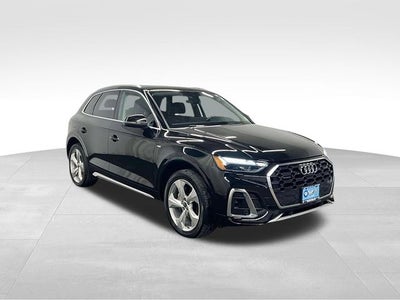 2023 Audi Q5 45 S line Premium quattro