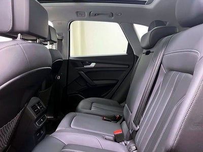2023 Audi Q5 45 S line Premium quattro