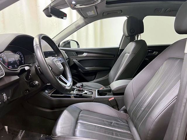 2023 Audi Q5 45 S line Premium quattro